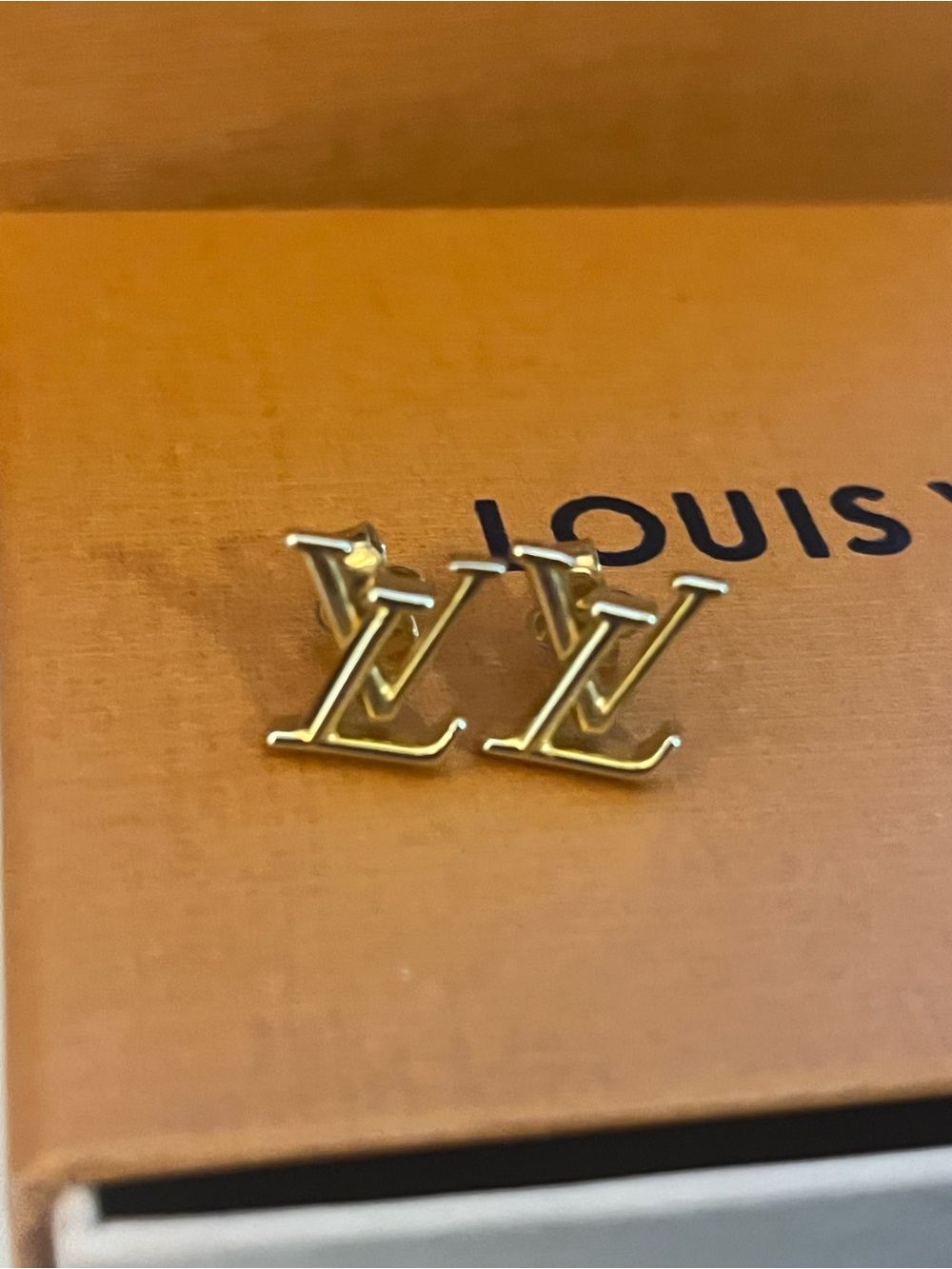 Louis Vuitton Orange Shopping Bag with Blue Ribbon and Cream Drawstring Pouch